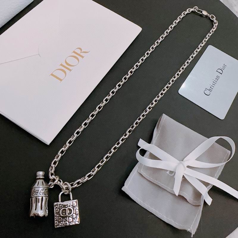 Dior Necklace 05lyr505
